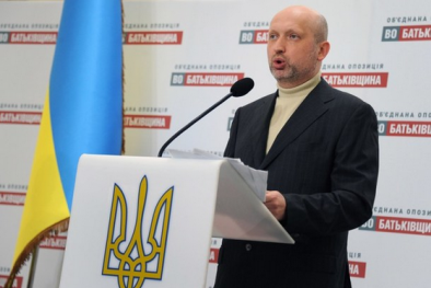 Ai đứng sau bạo loạn Ukraine?